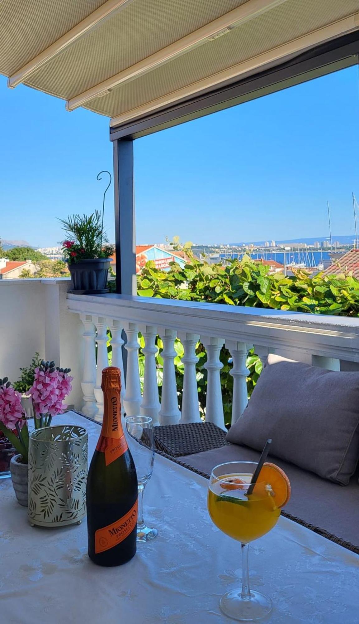 Apartment D & N Kaštela Екстериор снимка