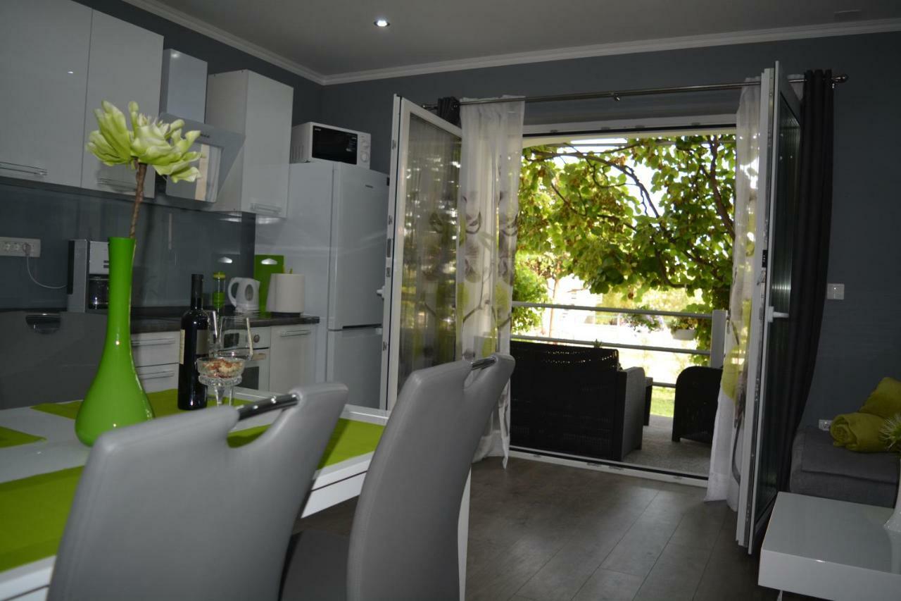 Apartment D & N Kaštela Екстериор снимка